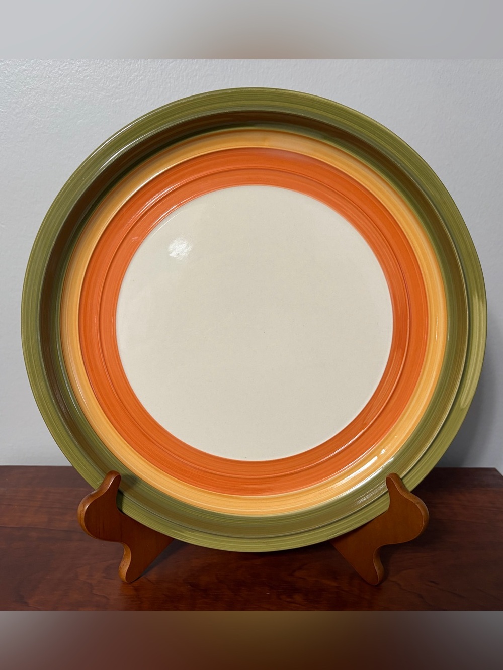 Gibson Multicolor Stoneware Plate in Orange, Yellow & Olive Green